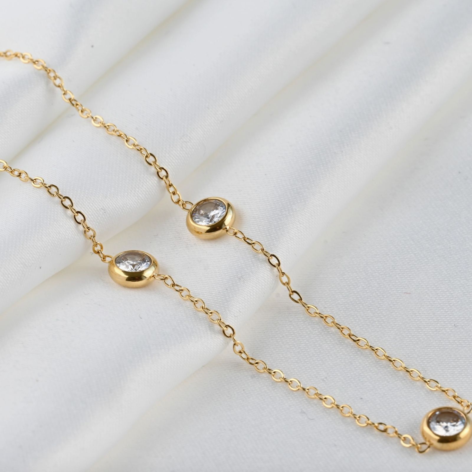 Blueyejewelry Bezel Station Necklace - Diamond Satellite Necklace 3