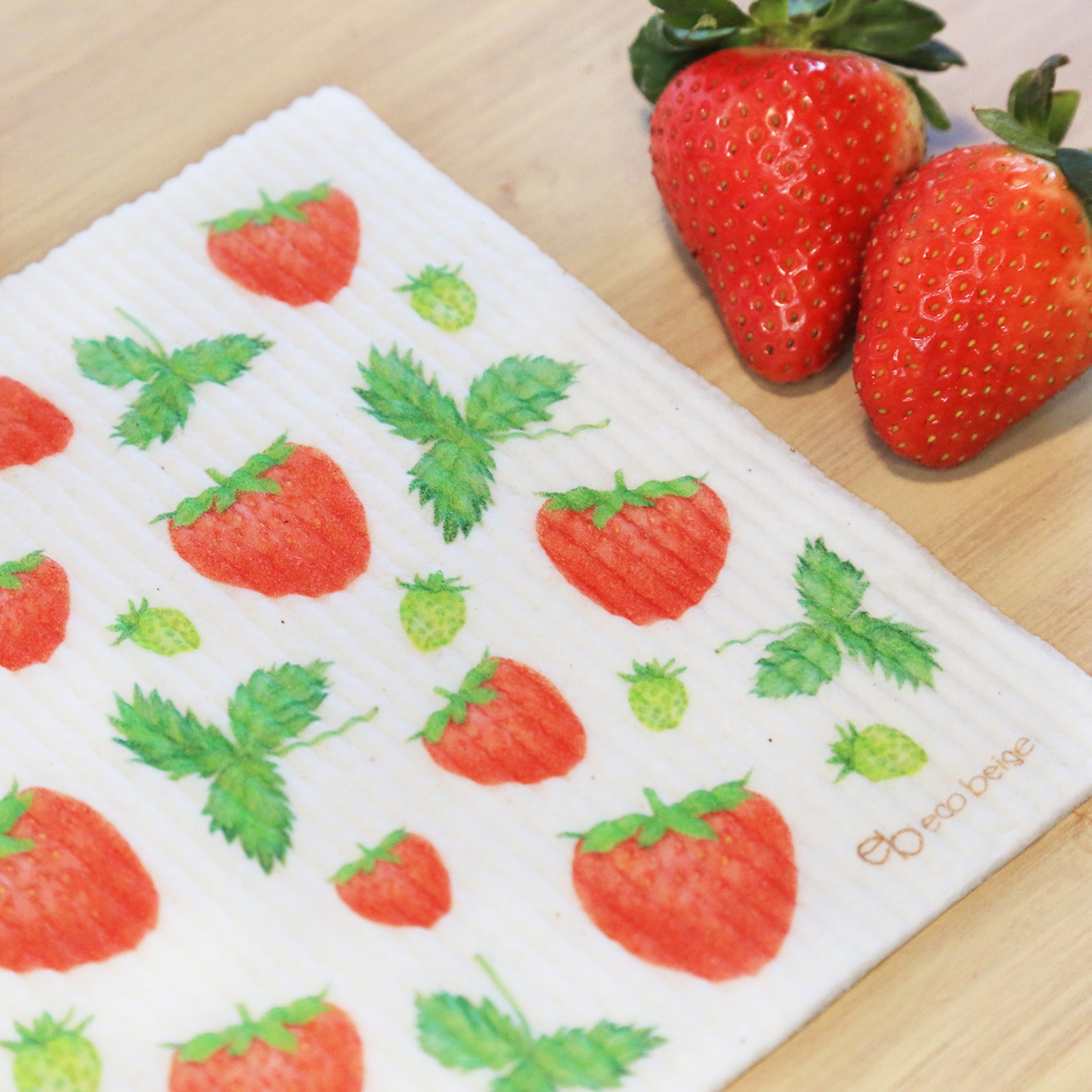 Eco_Beige_Strawberry_Sponge_Cloth_3 Eco_Beige_Strawberry_Sponge_Cloth_3