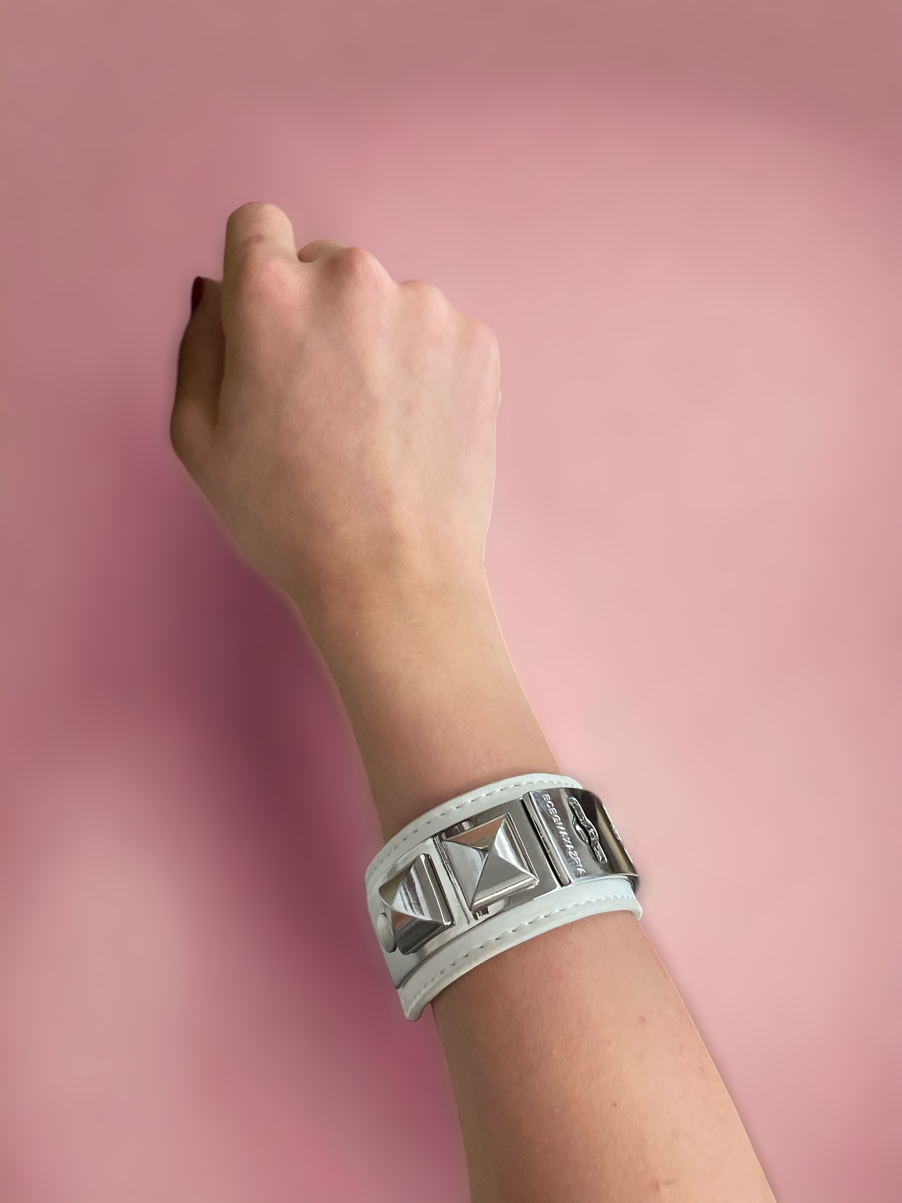BCBG_MaxAzria_White_Leather_Cuff_Bracelet_2