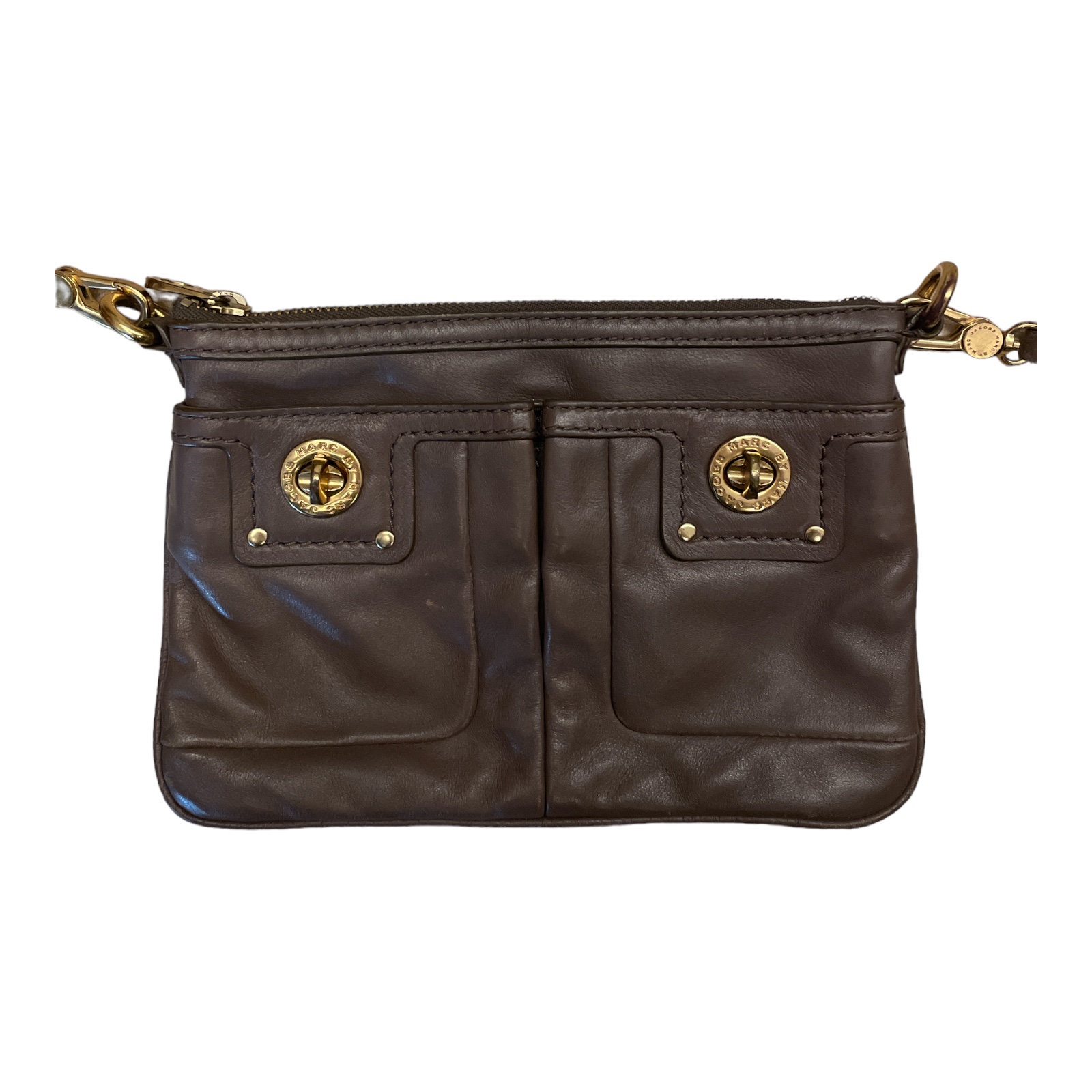 Marc_Jacobs_Turn_Lock_Crossbody_Handbag_Front_Close Marc_Jacobs_Turn_Lock_Crossbody_Handbag_Front_Close